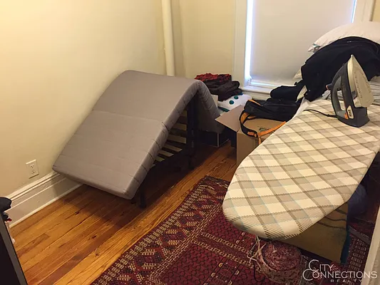 Rented by City Connections Realty | media 2