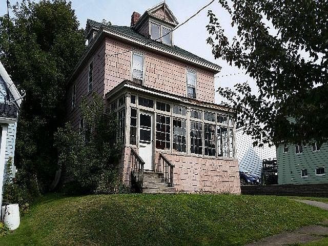 2nd image of 510 Monroe St