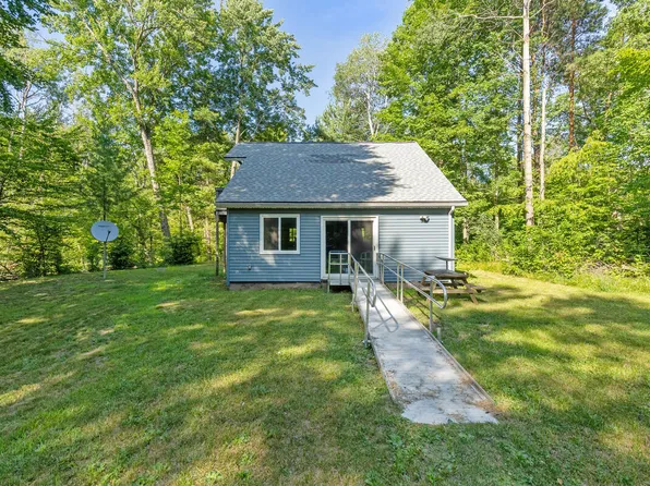 16698 220th Ave, Big Rapids, MI 49307