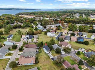 12975 Corona Ct, Willis, TX 77318