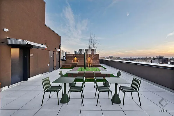 Rented by ERNY LLC | media 26