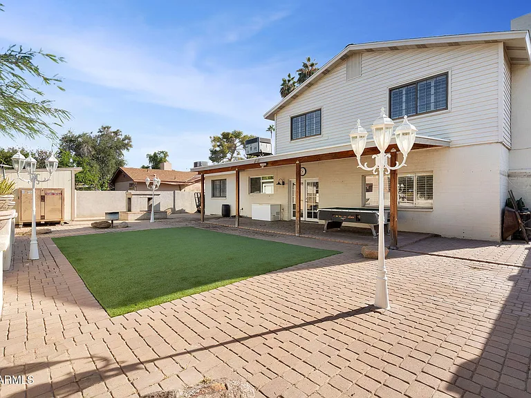 2542 W Nopal Ave — Photo 42
