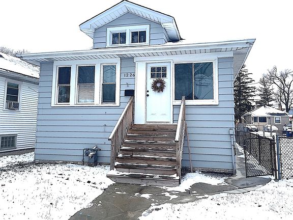 2nd image of 1226 S 19th Ave