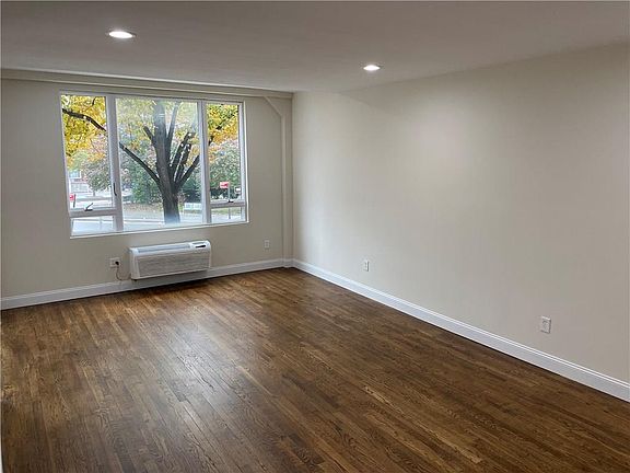 4th image of 2233 Caton Ave APT 2A