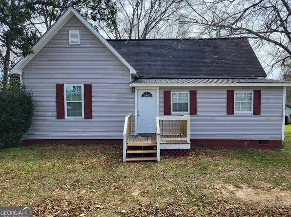 306 Bland St, Valley, AL 36854