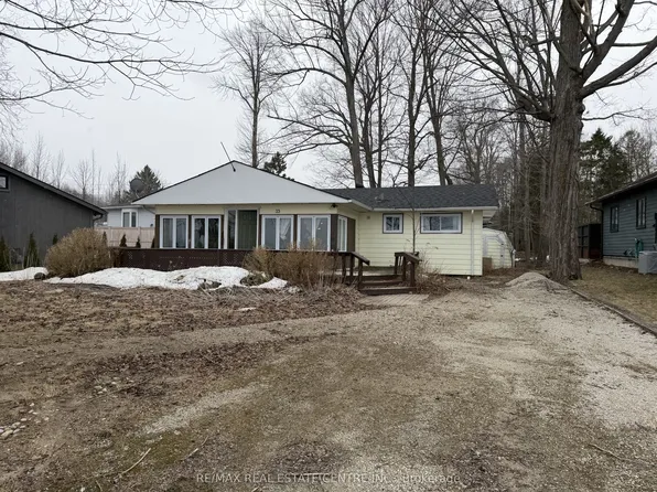 35 Lakeside Ave, Meaford, ON N4L 1A7