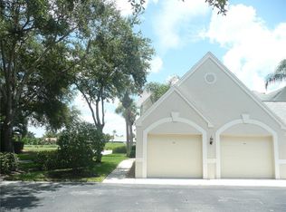 16301 Kelly Woods Dr APT 195, Fort Myers, FL 33908