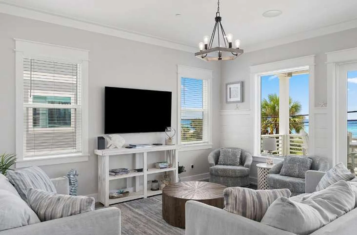 6 bed, 6.0 bath, 4380 sqft, $29,091 — Photo 4