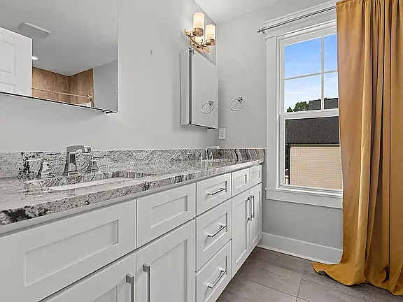 1119 Liberty St — Photo 22