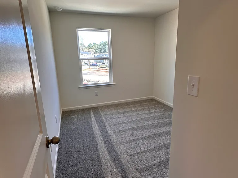3010 Spline Cir — Photo 11
