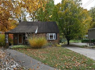 525 Penn Vista Dr, Pittsburgh, PA 15235