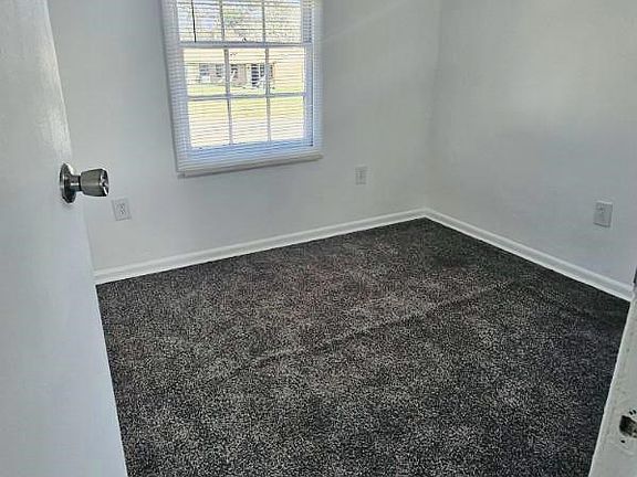 5th image of 714 Morris Ave