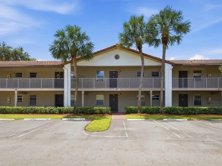 8820 Royal Palm Blvd #104 — Photo 3