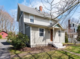 25 Blake St, Ivoryton, CT 06442