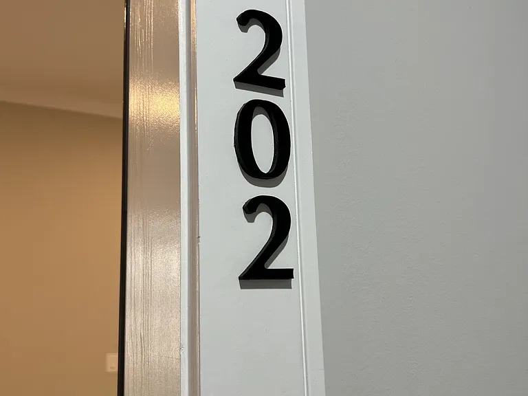 159 Everett St #202 — Photo 9