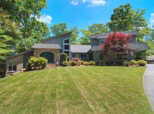 15 Cove Rd, Lake Wylie, SC 29710