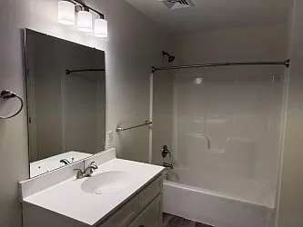 Flying Hills Apartments — Photo 51