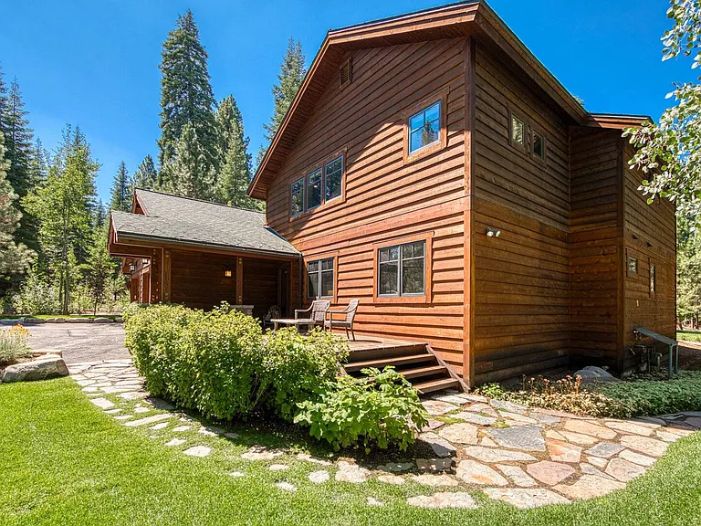 11570 Stillwater Ct — Photo 47