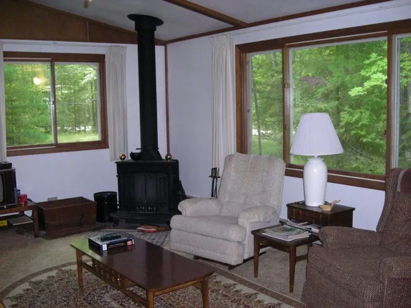 1862 Hillside Dr, Ellison Bay, WI 54210