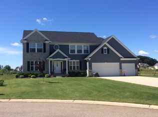 10925 Patina Dr, Dexter, MI 48130