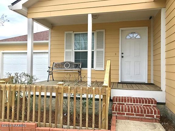 2nd image of 107 Stoneburg Dr