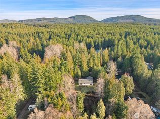 297 Lewis Road W, Seabeck, WA 98380