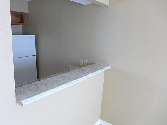Eat at Bar