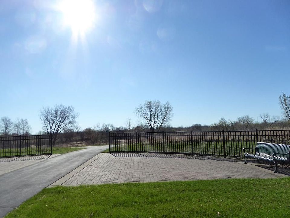 2nd image of 1865 Bluestem Ln