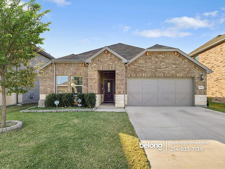 3505 Kingsview Dr — Photo 1