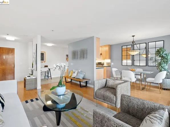 389 Belmont St APT 301, Oakland, CA 94610