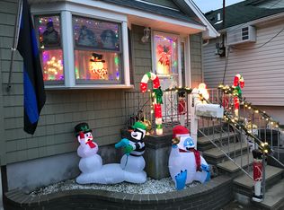 16 W 12th Rd, Far Rockaway, NY 11693
