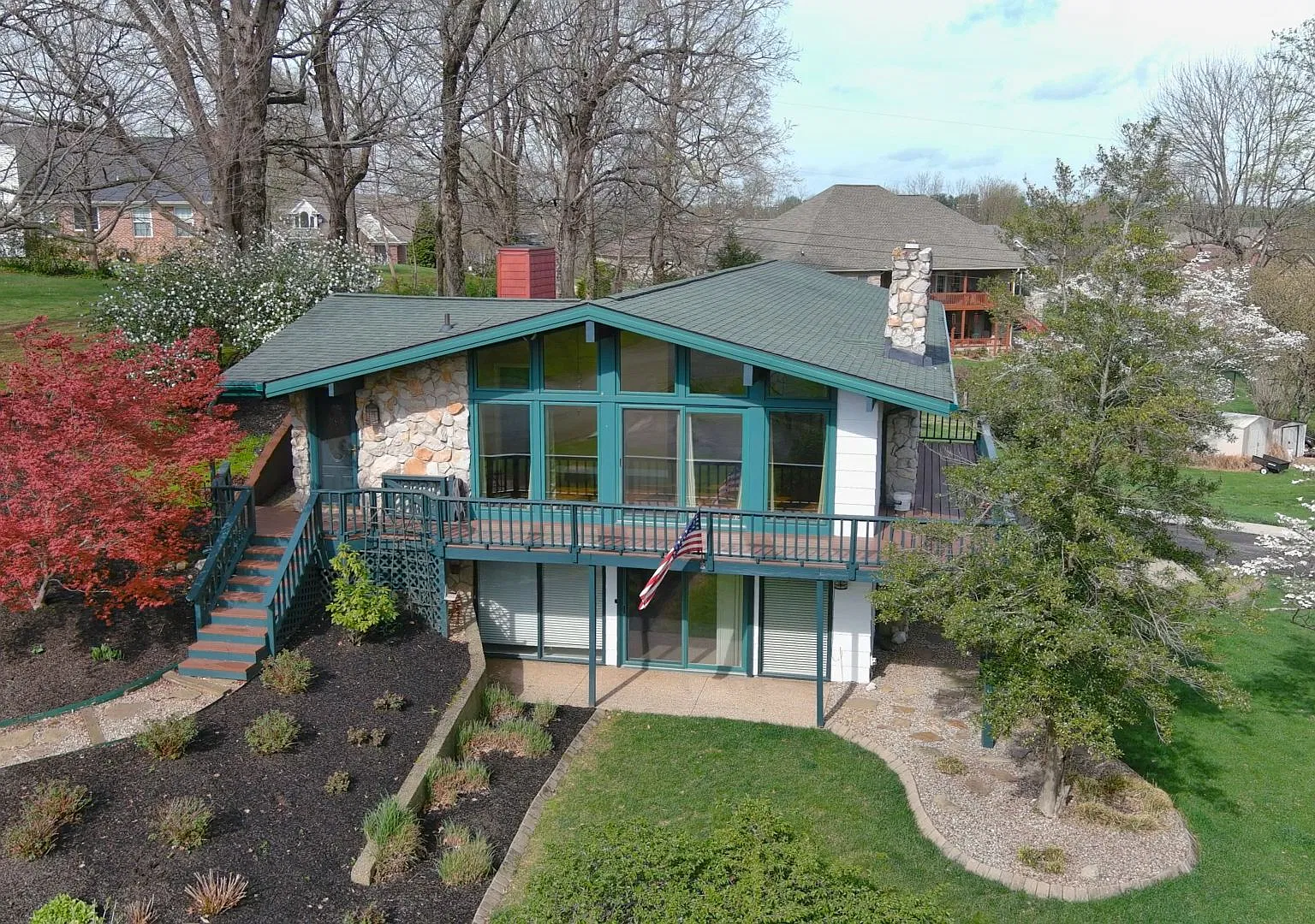 812 Burgundy Court — Photo 3