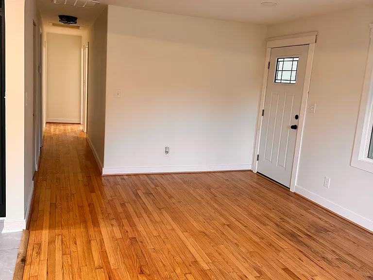 4767 Green Creek Rd — Photo 5