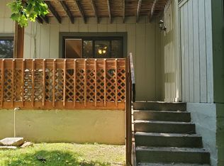 1900 Ridgecrest Dr APT 302, Knoxville, TN 37918