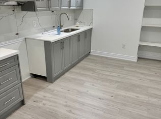 1 Goodview Dr, Brampton, ON L6R 4C5