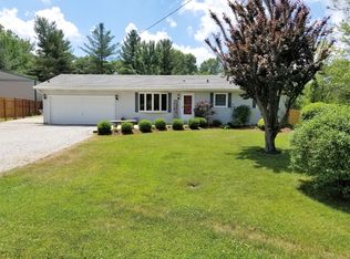 1045 Finley Dr, Mt Zion, IL 62549