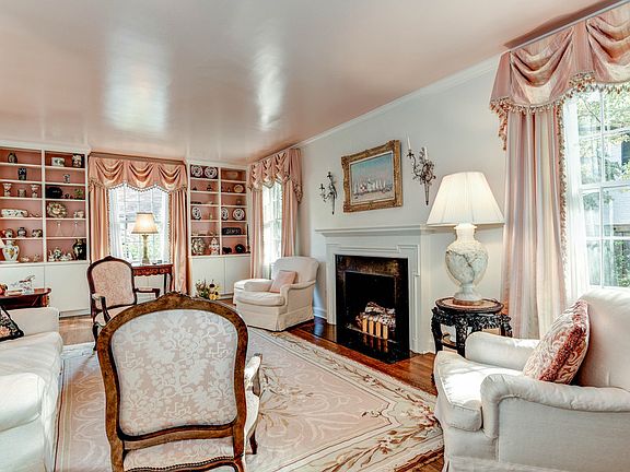 Living Room with Fireplace