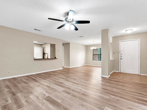 4th image of 8019 Grand Bnd