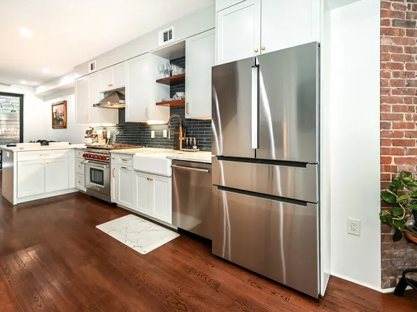 29 Willow Ter, Hoboken, NJ 07030