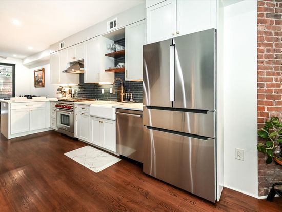 29 Willow Ter, Hoboken, NJ 07030