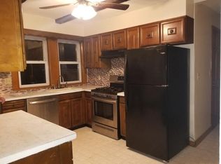 71 Chapman St #1, Quincy, MA 02170