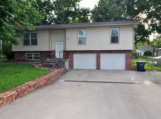 305 S Palmberg St, Meriden, KS 66512