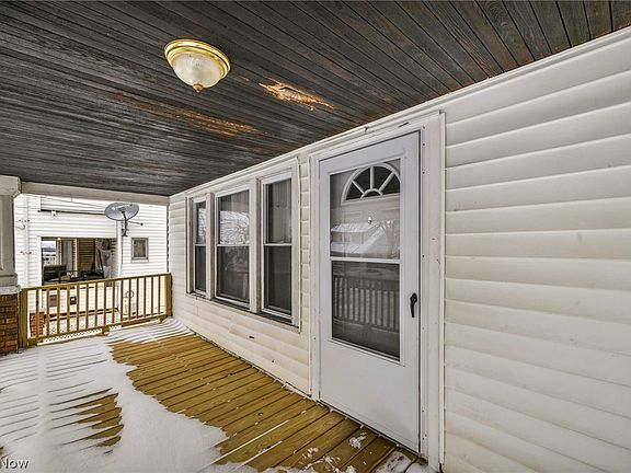 4th image of 4225 W 50th St