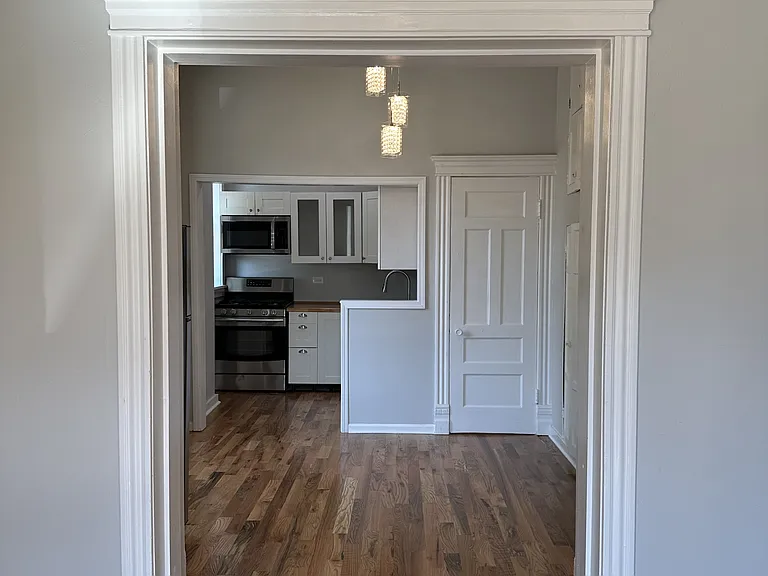 271 Douglas Ave #1 — Photo 11