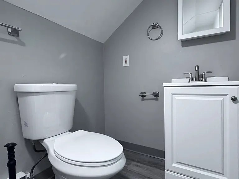 272 Manchester St #3-B — Photo 12