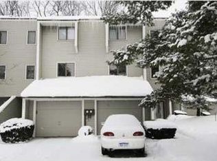 4385 Indian Spring Dr SW, Grandville, MI 49418