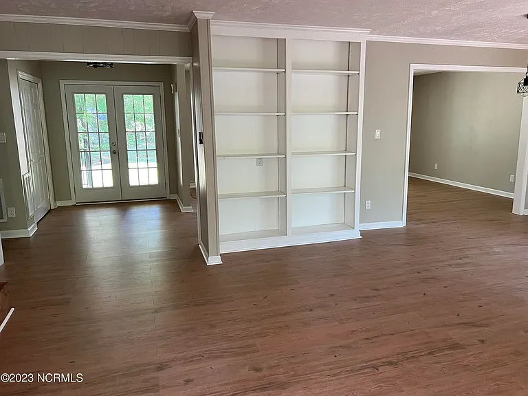 307 Kyloe Rd — Photo 9
