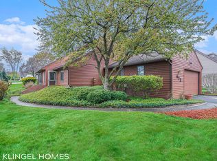 672 Crestview St, Holland, MI 49423