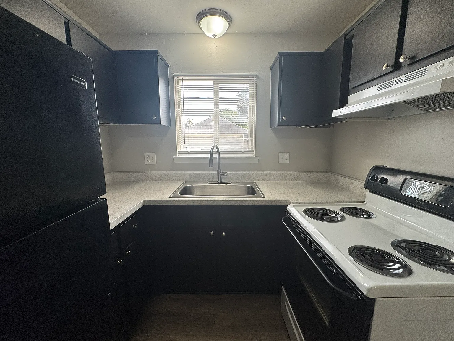 249 Chestnut St — Photo 1