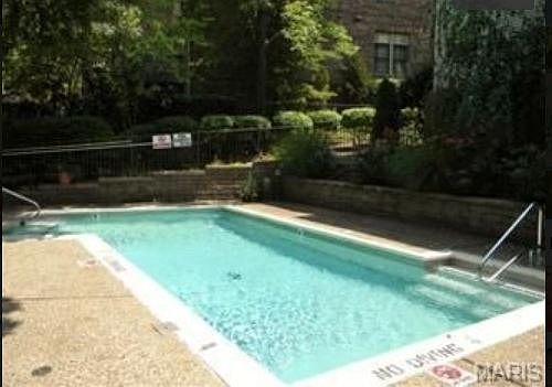 5th image of 7923 Kingsbury Blvd APT 203